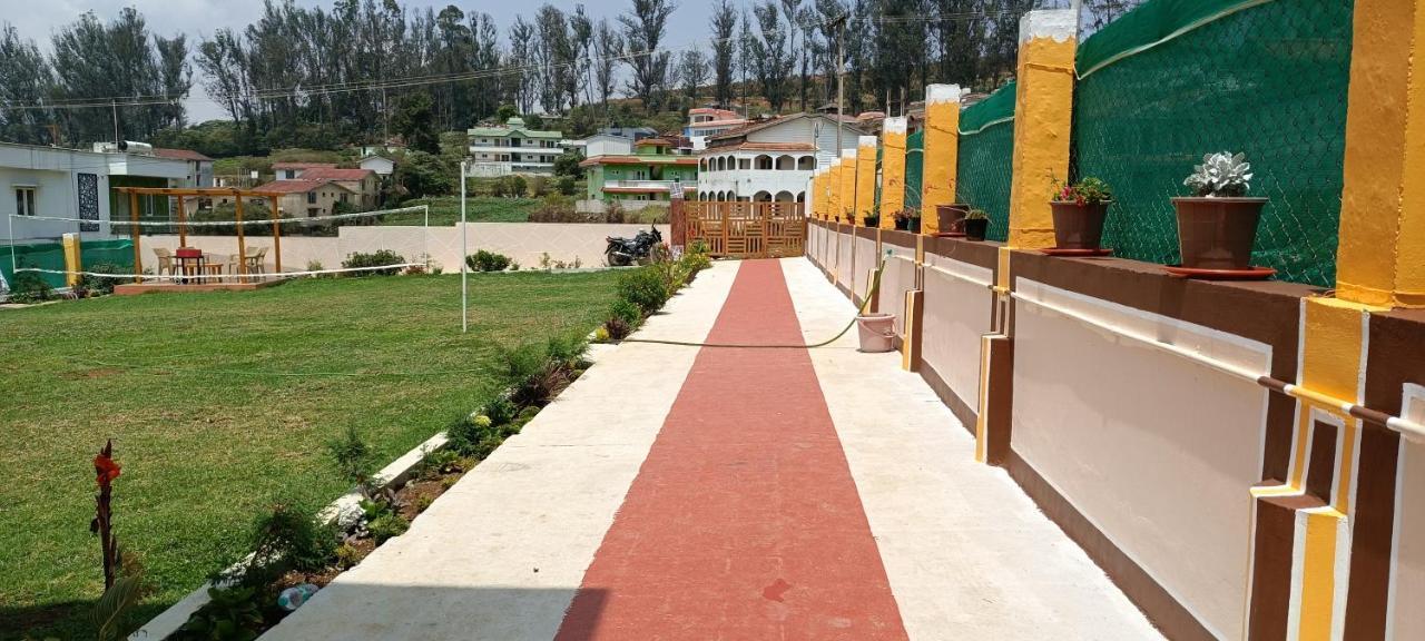 Rose Garden Enclave For Families & Executives Bed & Breakfast Ooty Ngoại thất bức ảnh