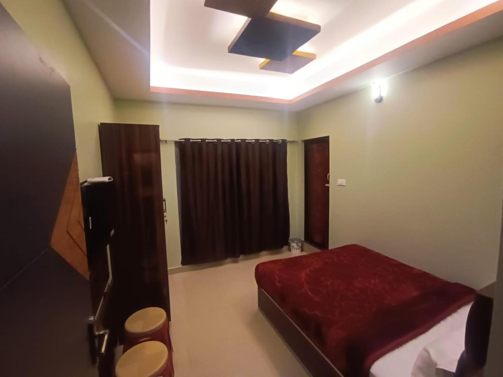 Rose Garden Enclave For Families & Executives Bed & Breakfast Ooty Ngoại thất bức ảnh